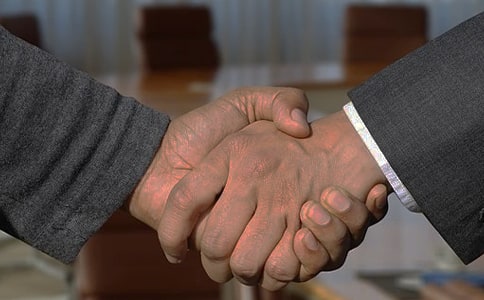 �x���Կ͑������ġ��и�