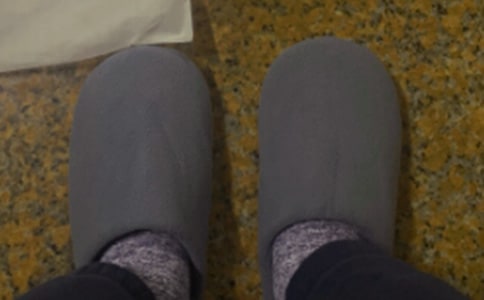 穿拖鞋來上體育課的檢討書