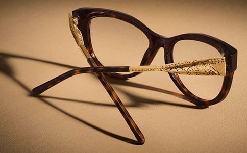 ���R����N����