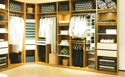 公主和衣柜童話故事