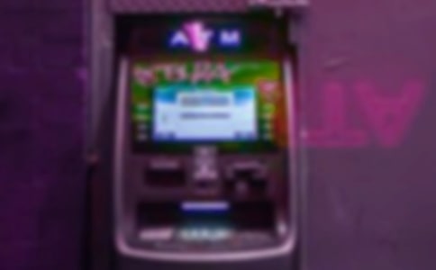 �y�е�Ѻ�J���ͬ(14ƪ)